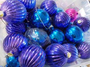 lot 60 image: Large Box of Christmas Ornaments...