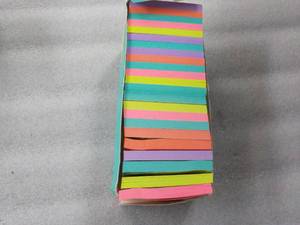 lot 71 image: 24 - 3 Square Post It Note Pads...