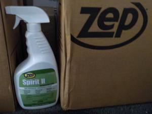 lot 95 image: Case of 12 ZEP Spirit II Qt Spray B...
