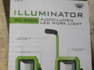 lot 102 image: Illuminator 4000 Lumen LED Work Lig...