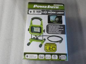 lot 119 image: Power Smith 1400 Luman LED Work Lig...