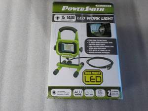 lot 120 image: Power Smith 1400 Luman LED Work Lig...