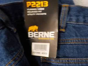 lot 147 image: Berne Flannel Lined 42 x 32 Jeans...