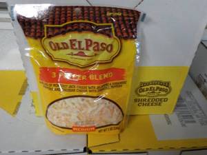 lot 252 image: 8.7 oz Bags Frozen Old El Paso 3 Pe...