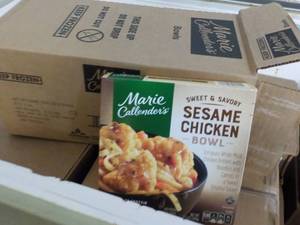 lot 308 image: 8 - 12 oz Marie Callenders Frozen S...