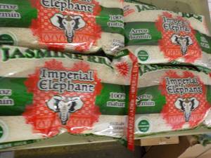 lot 311 image: 4 - 4 lb. Bag Imperial Elephant Jas...