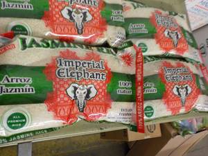 lot 314 image: 4 - 4 lb. Bag Imperial Elephant Jas...