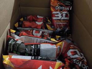 lot 366 image: 8 - 7 14 oz Bags Doritos 3D Crunch...