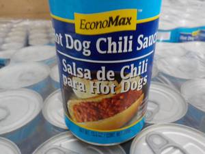 lot 400 image: 24 Pack Hot Dog Chili Sauce...
