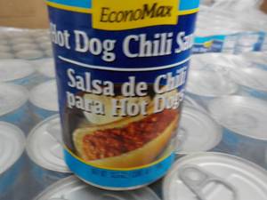 lot 402 image: 24 Pack Hot Dog Chili Sauce...