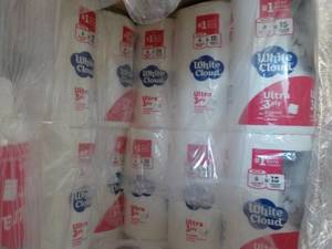 lot 409 image: 48 Rolls White Cloud 3 Ply Toilet P...