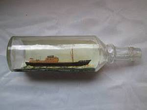 lot 505 image: Ship in a bottle 11 long...