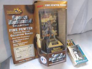 lot 515 image: Ken Griffey Jr Sports Illustrated f...