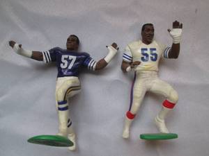 lot 516 image: 2 4 football figurines Mike Merriw...