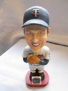 lot 549 image: Bob Allison 7 bobblehead genuine h...
