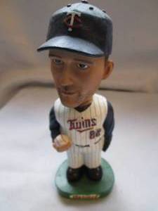 lot 550 image: Brad Radke 7 bobblehead genuine ha...