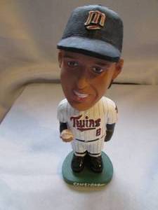 lot 586 image: Gary Gaetti 7 bobblehead genuine h...