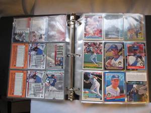 lot 602 image: Paul Molitor binder 75% full of car...