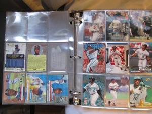 lot 621 image: Gary Sheffield binder 50% full...