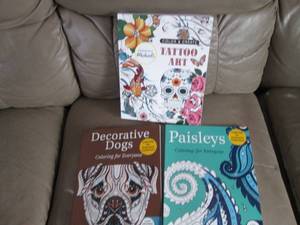 lot 315 image: New craft coloring books...