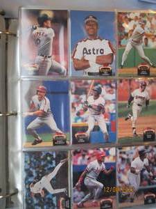 lot 637 image: Large binder FULL of 1992 Topps Sta...