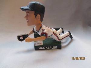 lot 712 image: Max Kepler diving pose painted bobb...