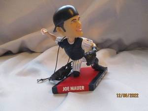 lot 726 image: Joe Mauer MLB debut bobble head wit...