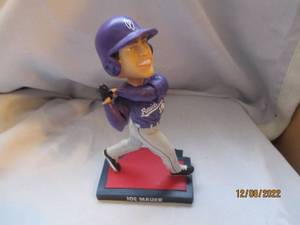 lot 725 image: Joe Mauer 2001 Swinging bobble head...