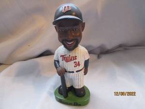 lot 736 image: Pucket Bobble head...