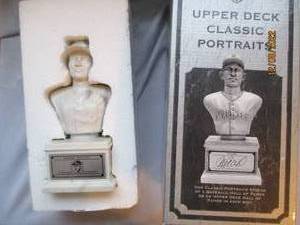 lot 756 image: Hideki Matsui Upper Deck Bust...