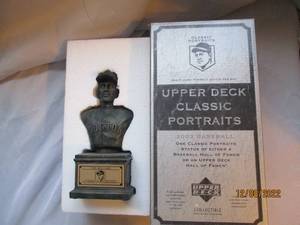 lot 759 image: Ted Williams Upper Deck Bust...