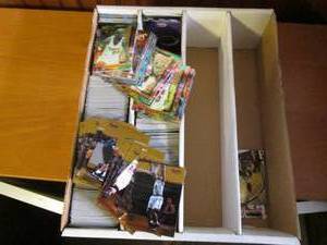 lot 452 image: Large sleeve of collectable trading...