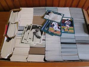 lot 481 image: Fruit box full of trading cards (se...