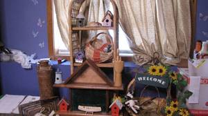 lot 61 image: Deciratice 3 foot Arched Top Wicke...