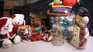 lot 83 image: Covered Tote Filled with Christmas Decor