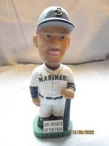 lot 787 image: Ichiro Rookie of the Year 2001 Mari...