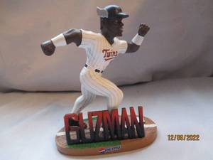lot 796 image: Guzman Twins large size figurine...