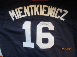 lot 810 image: Mientkiewicz Twins Signed Jersey #1...