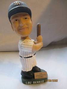 lot 829 image: Lou Gehrig Bobble head...
