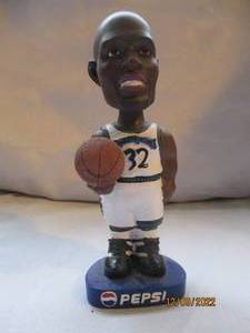 lot 835 image: Timberwolves Smith painted bobble h...