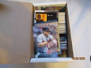 lot 861 image: Cal Ripken Box of cards...