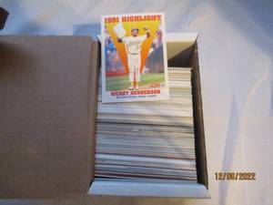 lot 863 image: Rickey Henderson box of cards...