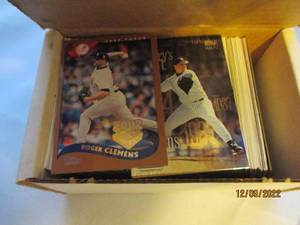 lot 864 image: Roger Clemens box of cards...