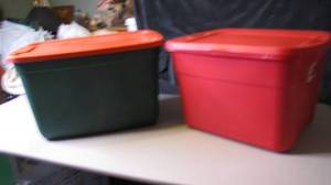 lot 104 image: 2 Covered Totes full of Christmas