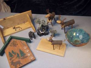lot 10 image: Moose Stuff