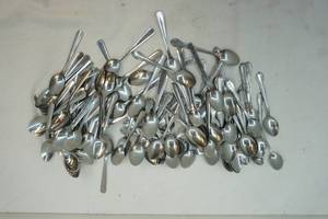 lot 33 image: flatware