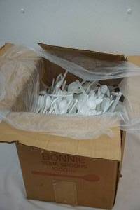 lot 57 image: plastic malt spoons