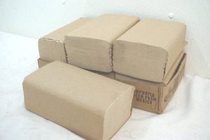 lot 69 image: paper towels