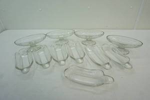 lot 98 image: sundae dishes