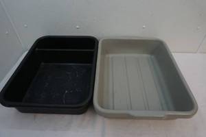 lot 146 image: plastic totes